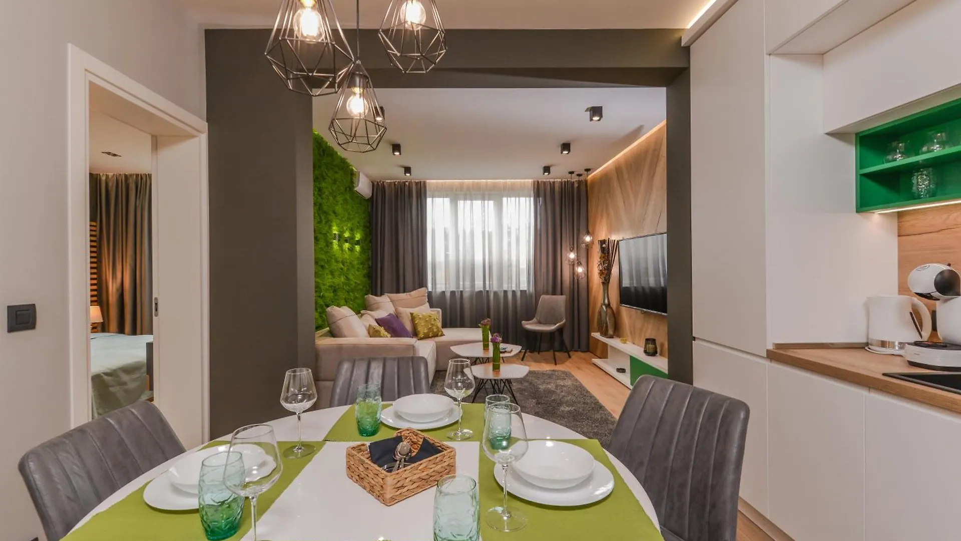 Luxe Sofia Dream Apt, 2-Bdr, 2-Bthr Bulgaria
